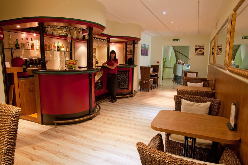 Hotel Penzion Gremium Bratislava Exteriér fotografie
