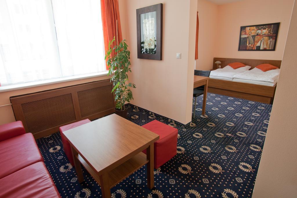Hotel Penzion Gremium Bratislava Exteriér fotografie